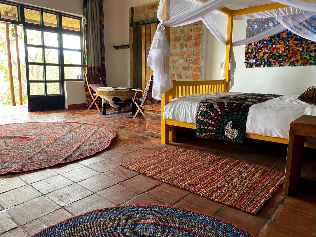 Bwindi Impenetrable Park Chameleon Hill Forest Lodge מראה חיצוני תמונה