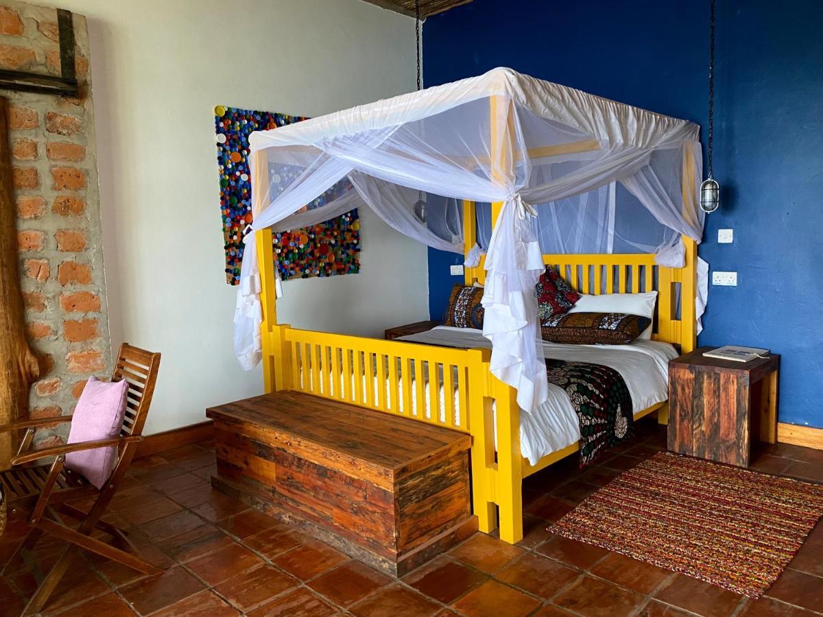 Bwindi Impenetrable Park Chameleon Hill Forest Lodge מראה חיצוני תמונה