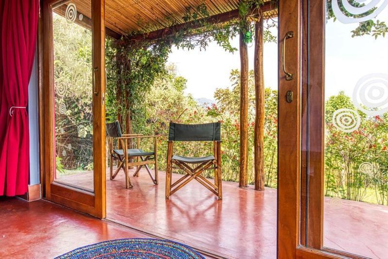 Bwindi Impenetrable Park Chameleon Hill Forest Lodge מראה חיצוני תמונה